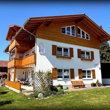 23 Neu Erbaute Ferienwohnung Mit Schloss- Und Panoramablick Halblech-Buching Exterior foto