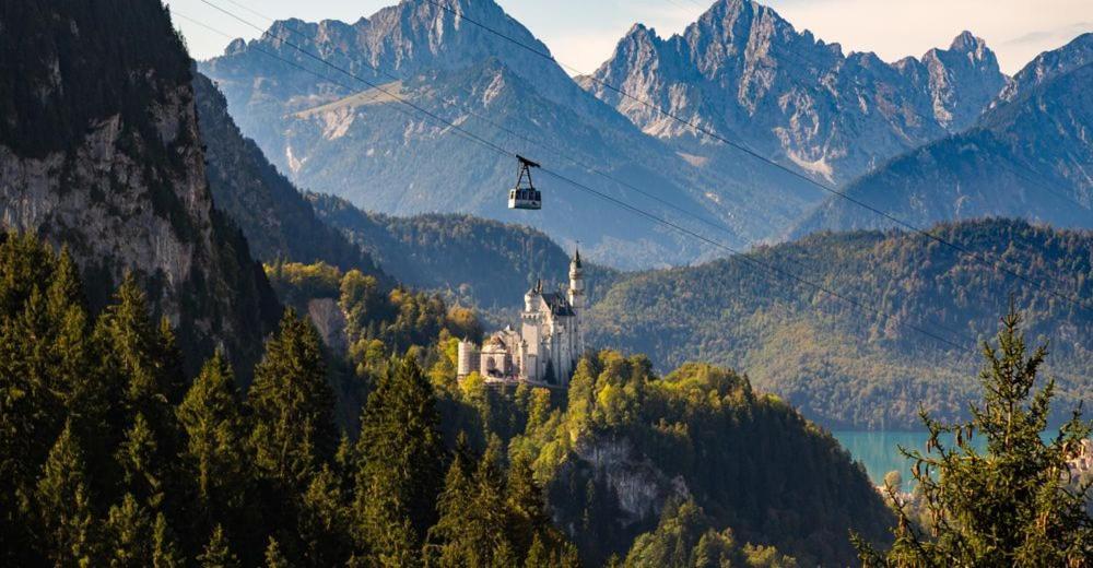 23 Neu Erbaute Ferienwohnung Mit Schloss- Und Panoramablick Halblech-Buching Exterior foto