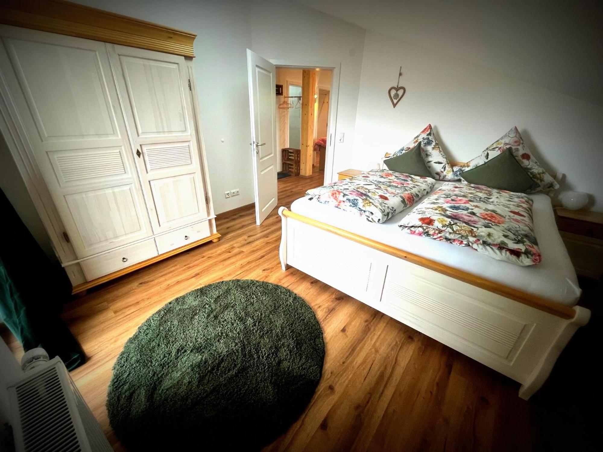 23 Neu Erbaute Ferienwohnung Mit Schloss- Und Panoramablick Halblech-Buching Exterior foto