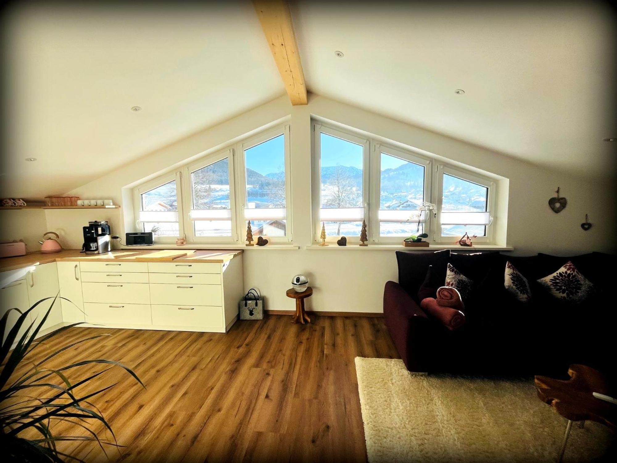 23 Neu Erbaute Ferienwohnung Mit Schloss- Und Panoramablick Halblech-Buching Exterior foto